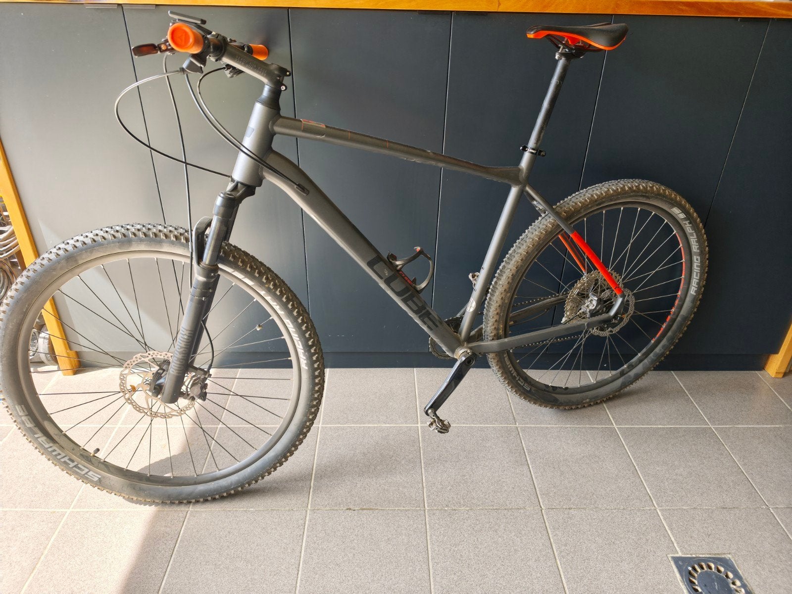 VTT cube reaction pro, Autres marques, 10 à 15 vitesses, Comme neuf, Enlèvement