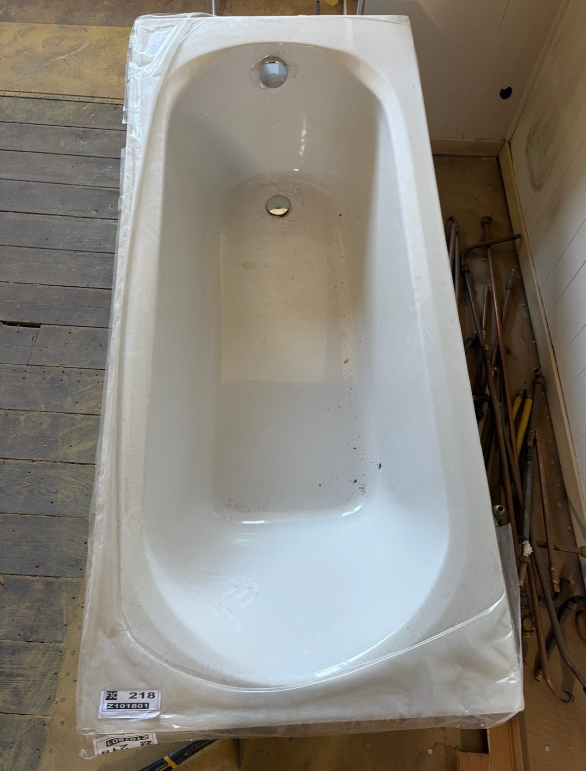 Nieuw bad acryl Newform + pootjes te koop, Ophalen, Zo goed als nieuw