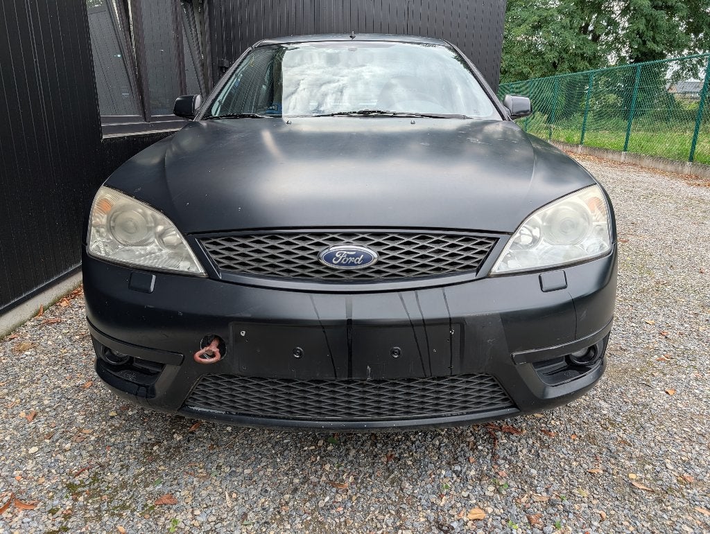 Ford Mondeo ST220 onderdelen/trackday, Auto's, Voorwielaandrijving, 4 deurs, Stof, ABS