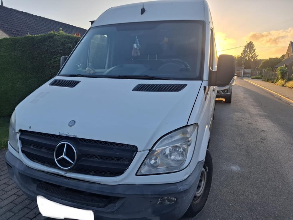 Mercedes Sprinter 2011 375.000km, Auto's, Voorwielaandrijving, Euro 5, Stof, Wit