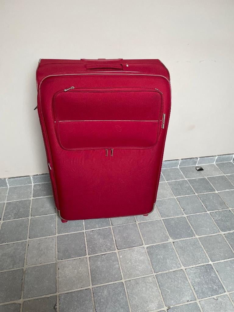 delsey grote valies op wieltjes, Handtassen en Accessoires, Koffers, Ophalen, Zo goed als nieuw, Wieltjes