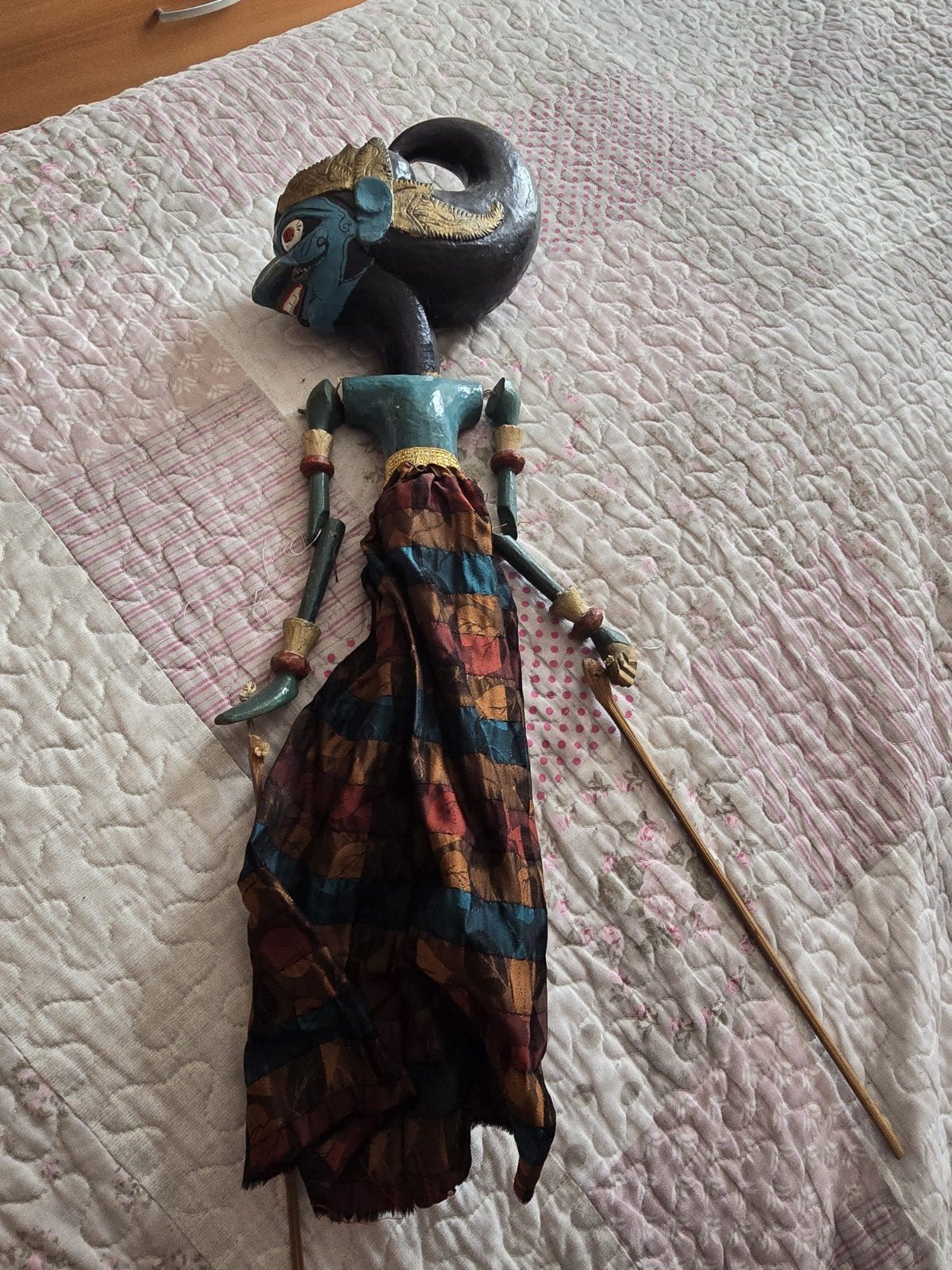 marionnette indonesienne, Enlèvement ou Envoi, Comme neuf