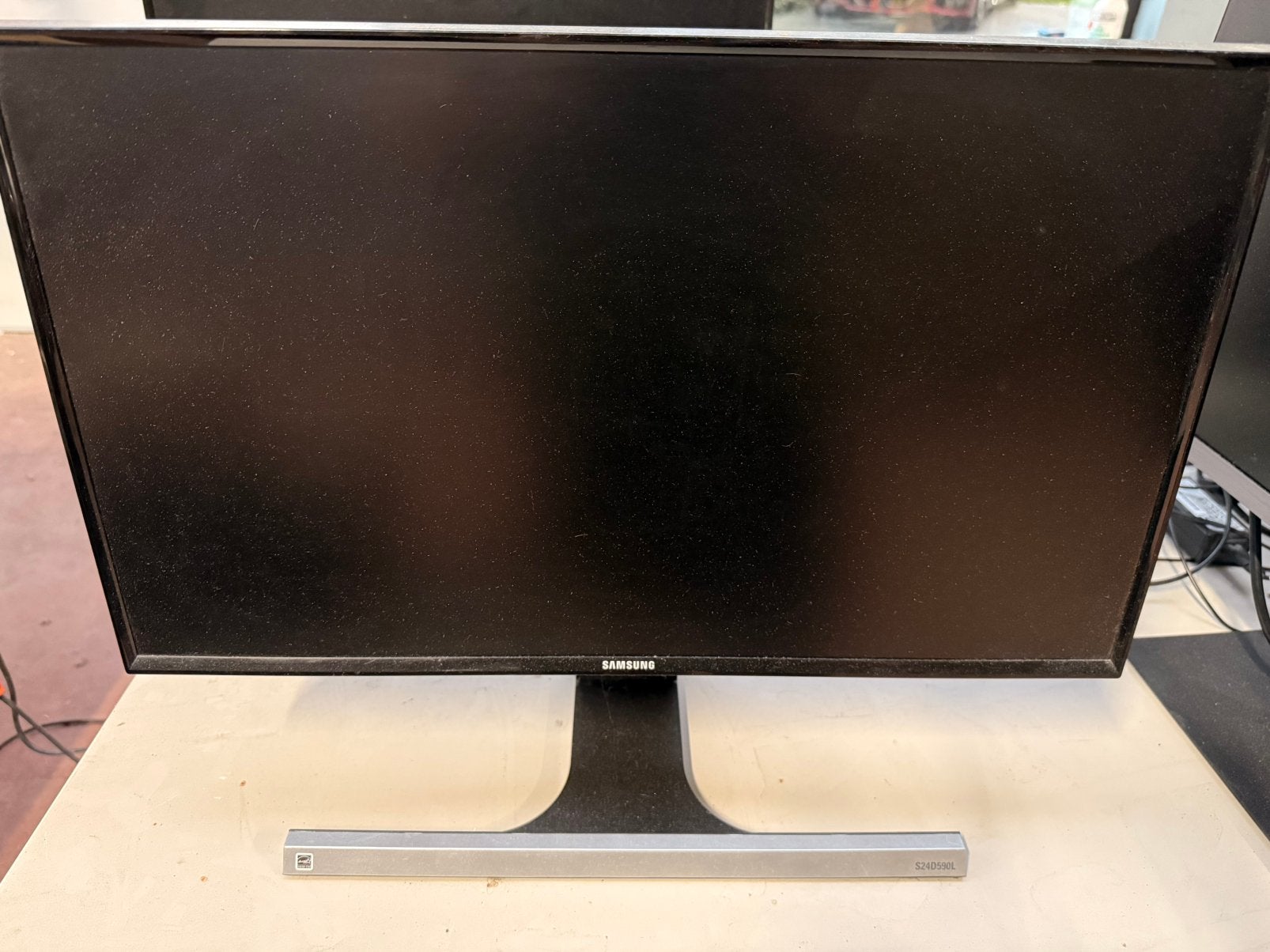 24 inch Samsung monitor, Computers en Software, Ophalen, Gebruikt, Hoofdtelefoonaansluiting, HDMI