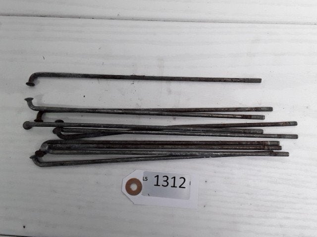 GSX750 1980 - 1982 Suzuki Velg Spaak D1-27064