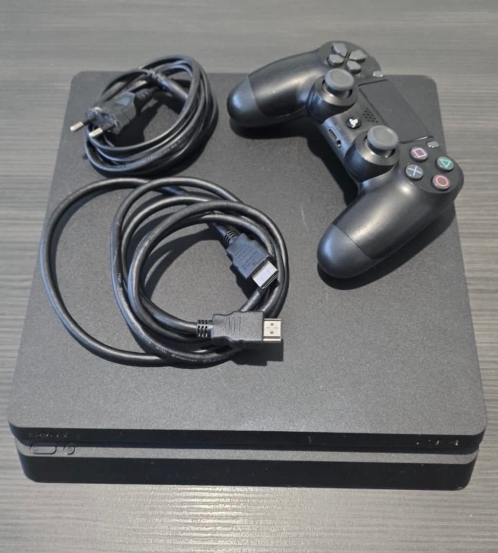 Sony PlayStation 4 (PS4) Slim - 500 GB, Games en Spelcomputers, Spelcomputers | Sony PlayStation 4, Zo goed als nieuw, Slim, Ophalen
