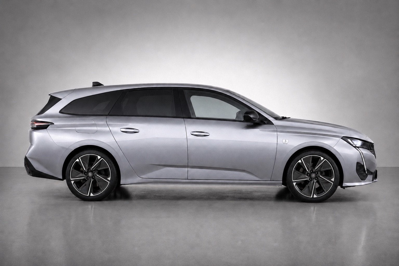 Peugeot e-308 SW 156 PK | BTW aftrekbaar |07/2024 |56.545 km, Auto's, Peugeot, Automaat, Euro 6, Break, 5 deurs