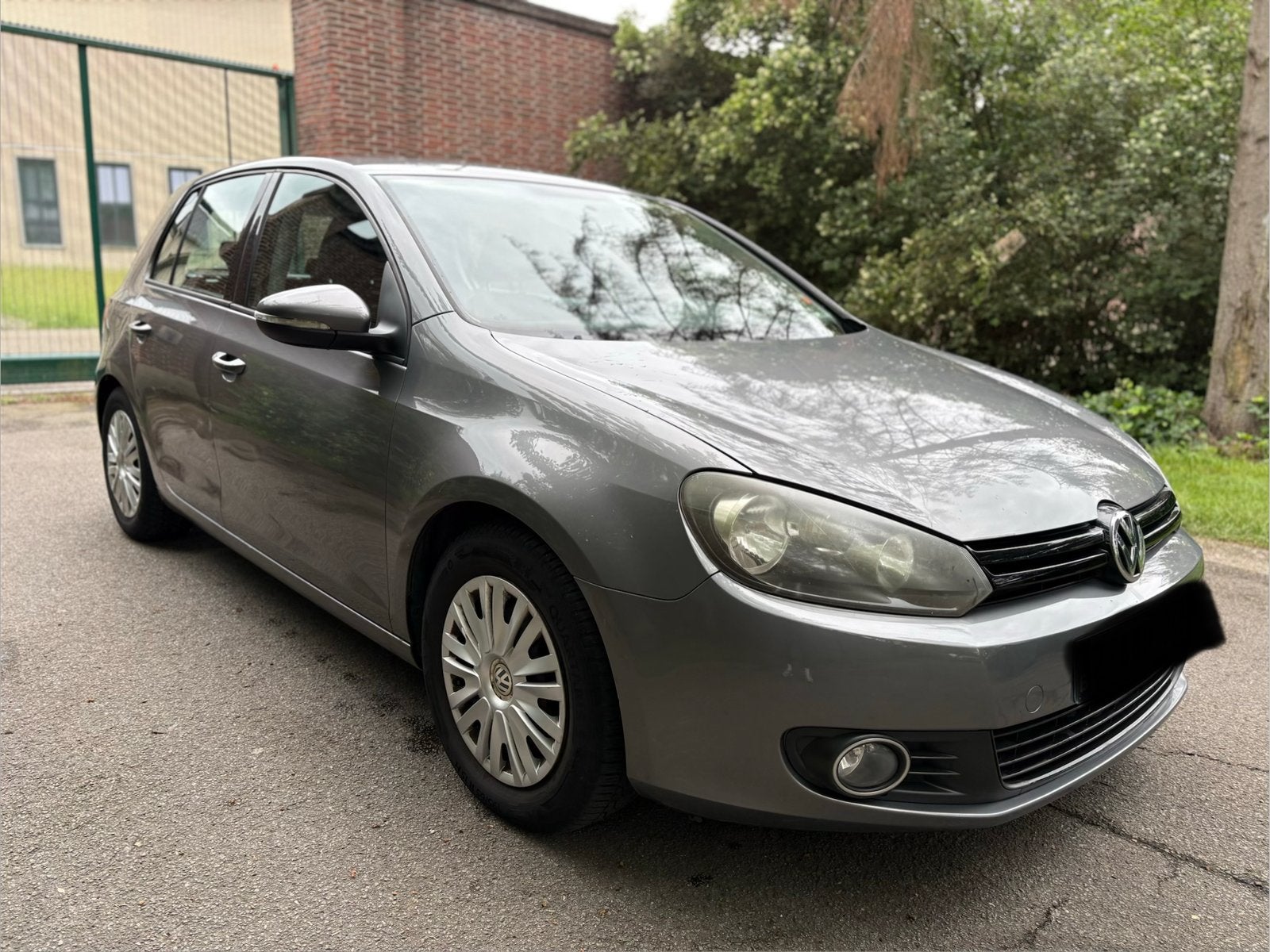 Volkswagen Golf 1.6 TDI à vendre !, Achat, Boîte manuelle, Noir, 5 portes