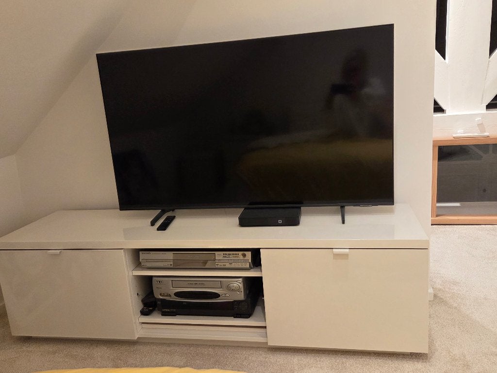 Tv kast Ikea, Moins de 100 cm, 150 à 200 cm, Comme neuf, Enlèvement