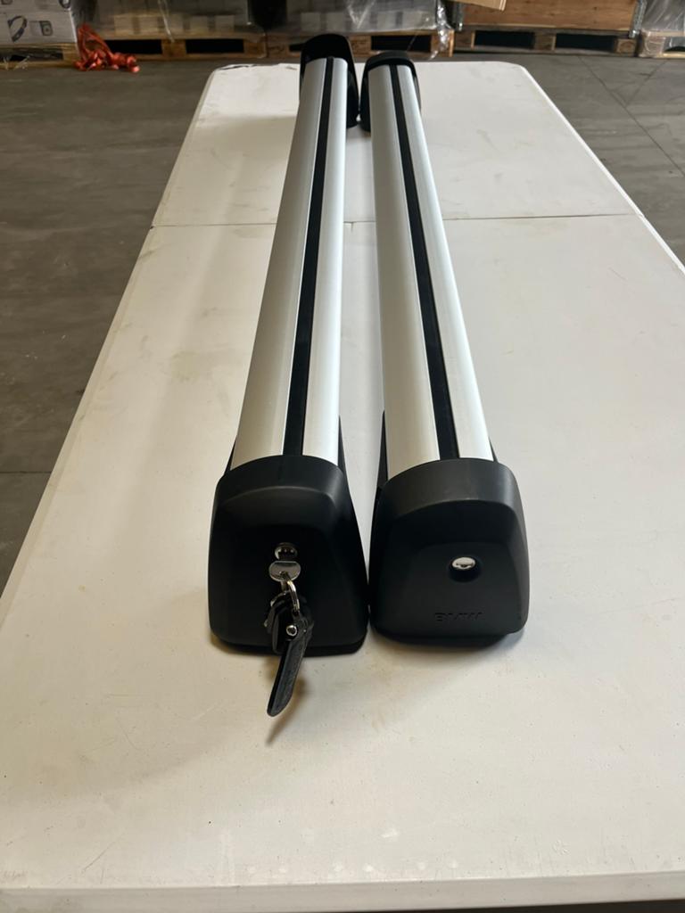 X5 GO dakbeugel, Auto diversen, Dakdragers, Ophalen of Verzenden, Zo goed als nieuw