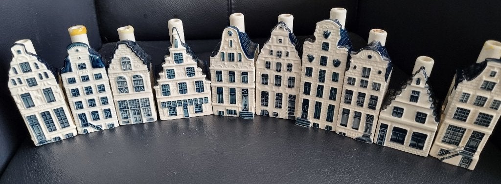 À vendre : 10 KLM Houses Bols vides, Enlèvement ou Envoi, Utilisé
