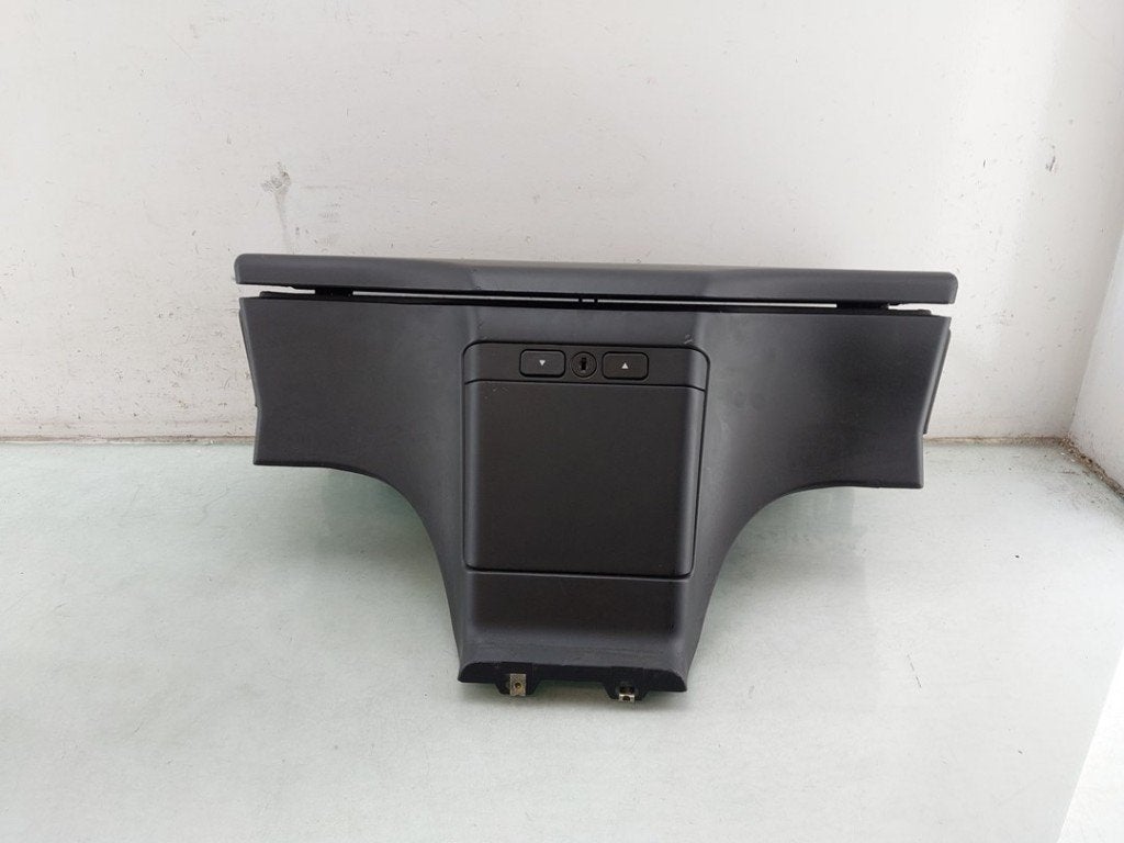 OPBERGVAK BMW Z3 Roadster (E36 / 7) (01-1995/01-2003), Gebruikt, BMW, Petuelring 130
80809  München, DE, Bayerische Motoren Werke AG