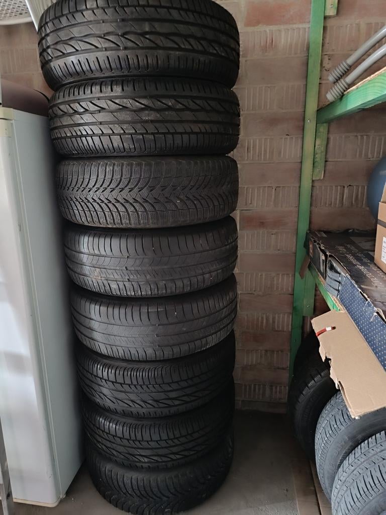 8 banden 205 60 R16. Zomerbanden 6 stuks. 2 winterbanden, Auto-onderdelen, Banden en Velgen, Ophalen, Zomerbanden, Band(en)