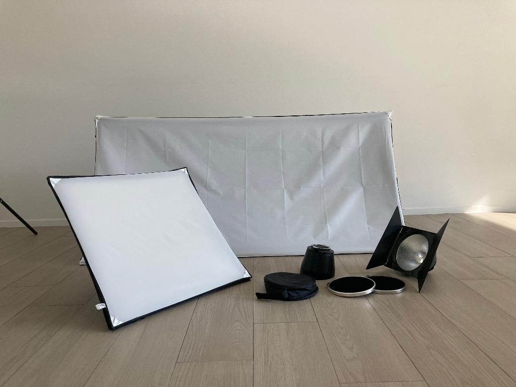 Visatec studiolampen met statieven en softboxen, Audio, Tv en Foto, Fotografie | Fotostudio en Toebehoren, Ophalen, Gebruikt, Lamp of Flitsset