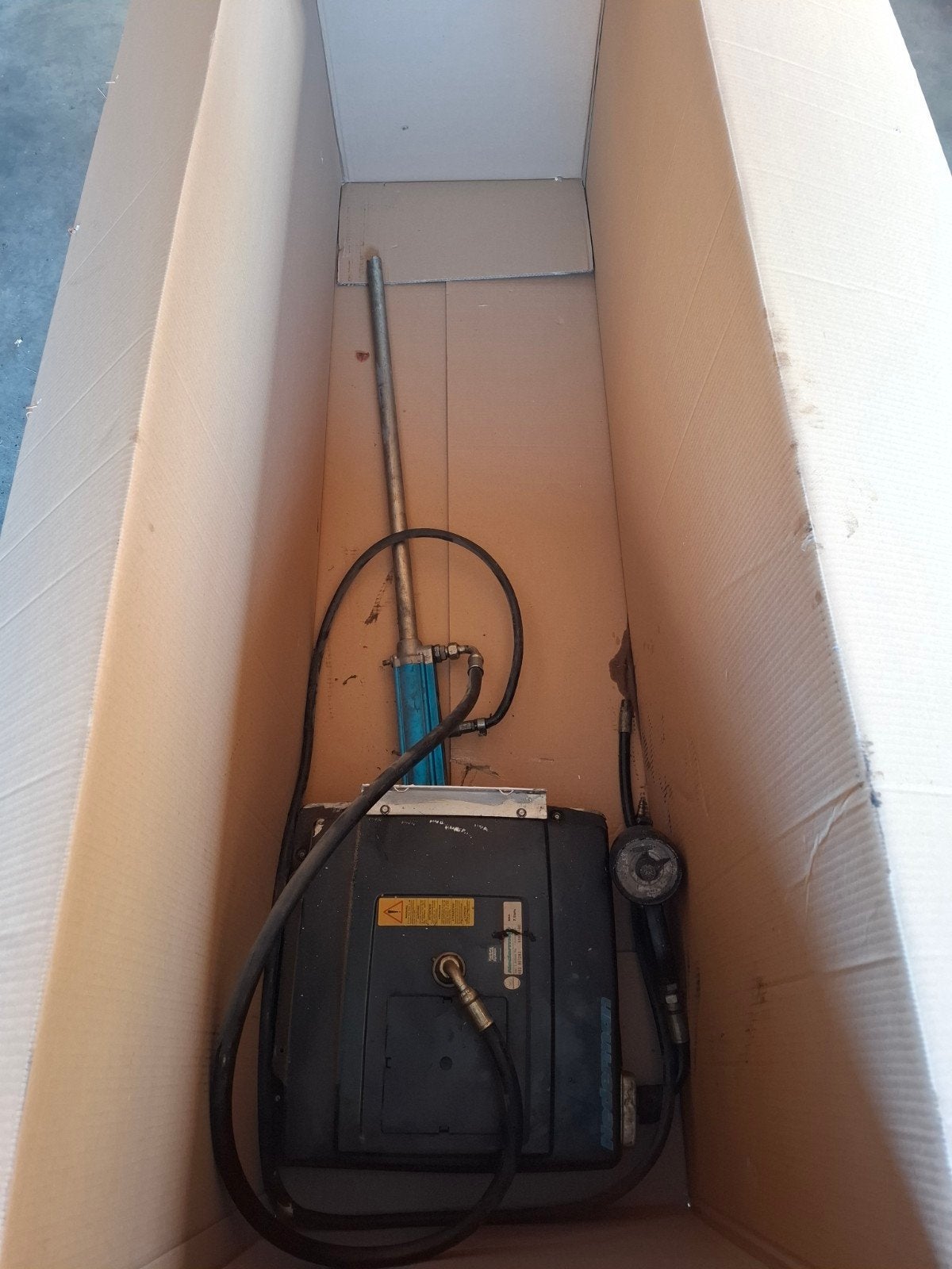 pompe pneumatique orion + devidoir + pistolet, Enlèvement, Utilisé