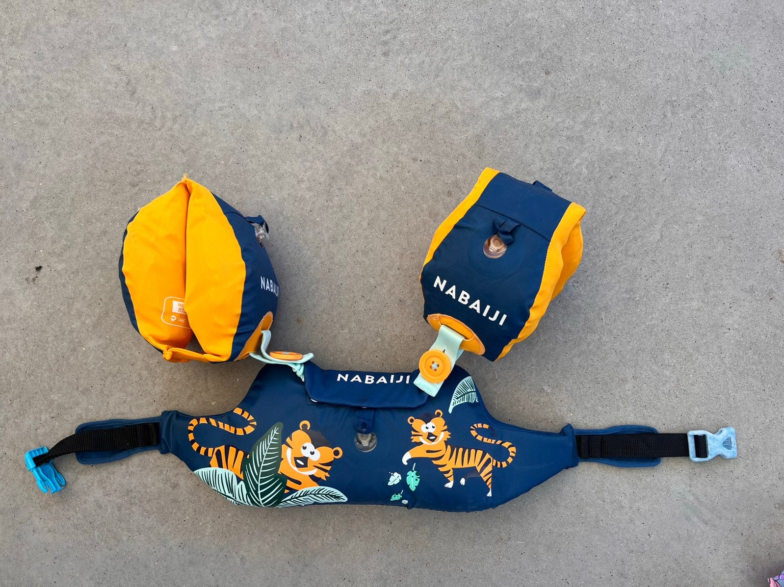 Puddle jumper Nabaji Decathlon zwemband, Kinderen en Baby's, Kinderkleding | Kinder-zwemkleding, Ophalen, Zo goed als nieuw