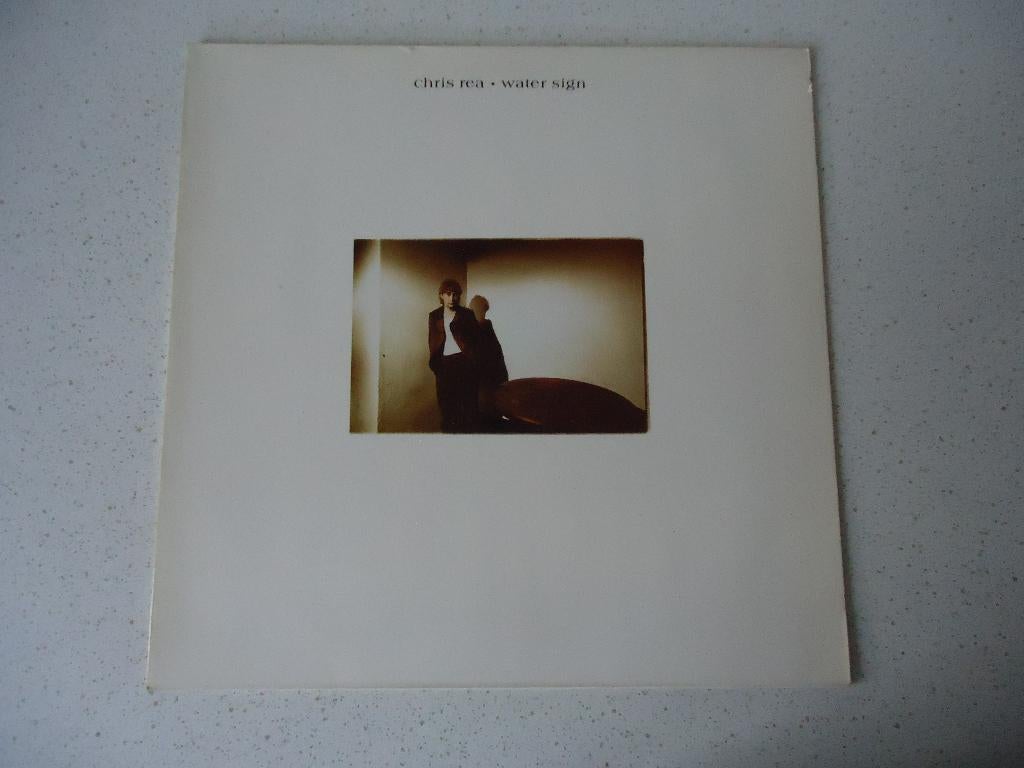 LP van "Chris Rea"  Water Sign anno 1983., Cd's en Dvd's, Ophalen of Verzenden, Zo goed als nieuw, 12 inch
