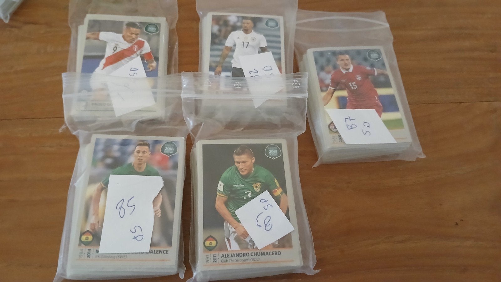 panini 413 sticker road to  russie 2018, Enlèvement ou Envoi, Neuf, Plusieurs autocollants