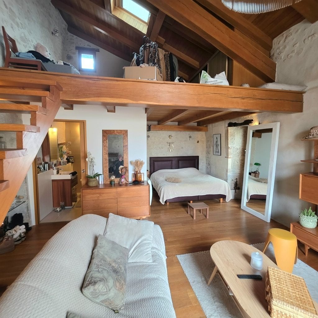 loft 80 m² centre-ville – charme pierre et bois, Village, Maison d'habitation, 80 m², 1 pièces