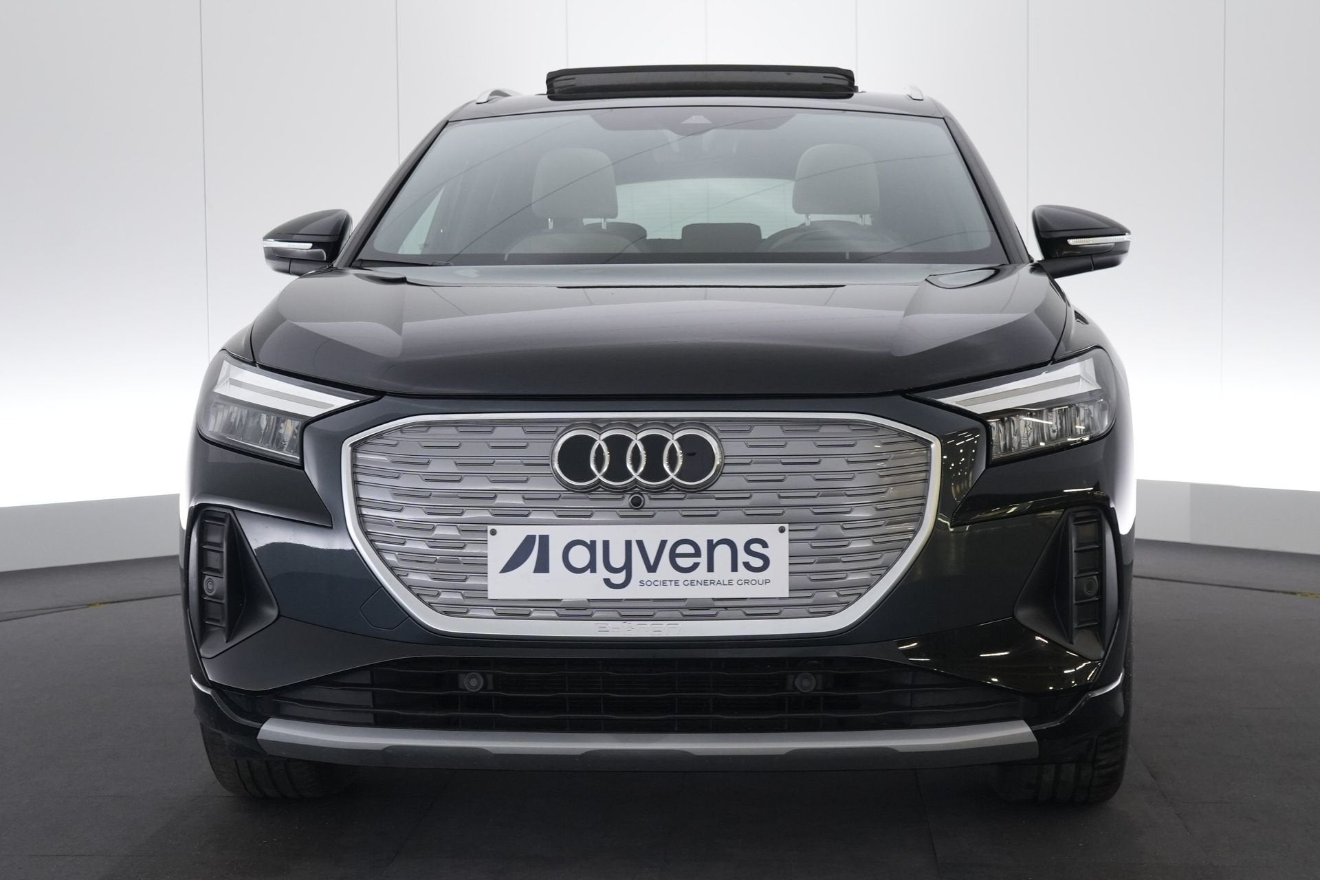 (2FFC716) AUDI Q4 E-TRON, Autos, Autres modèles, Achat, Phares entièrement LED, Entreprise