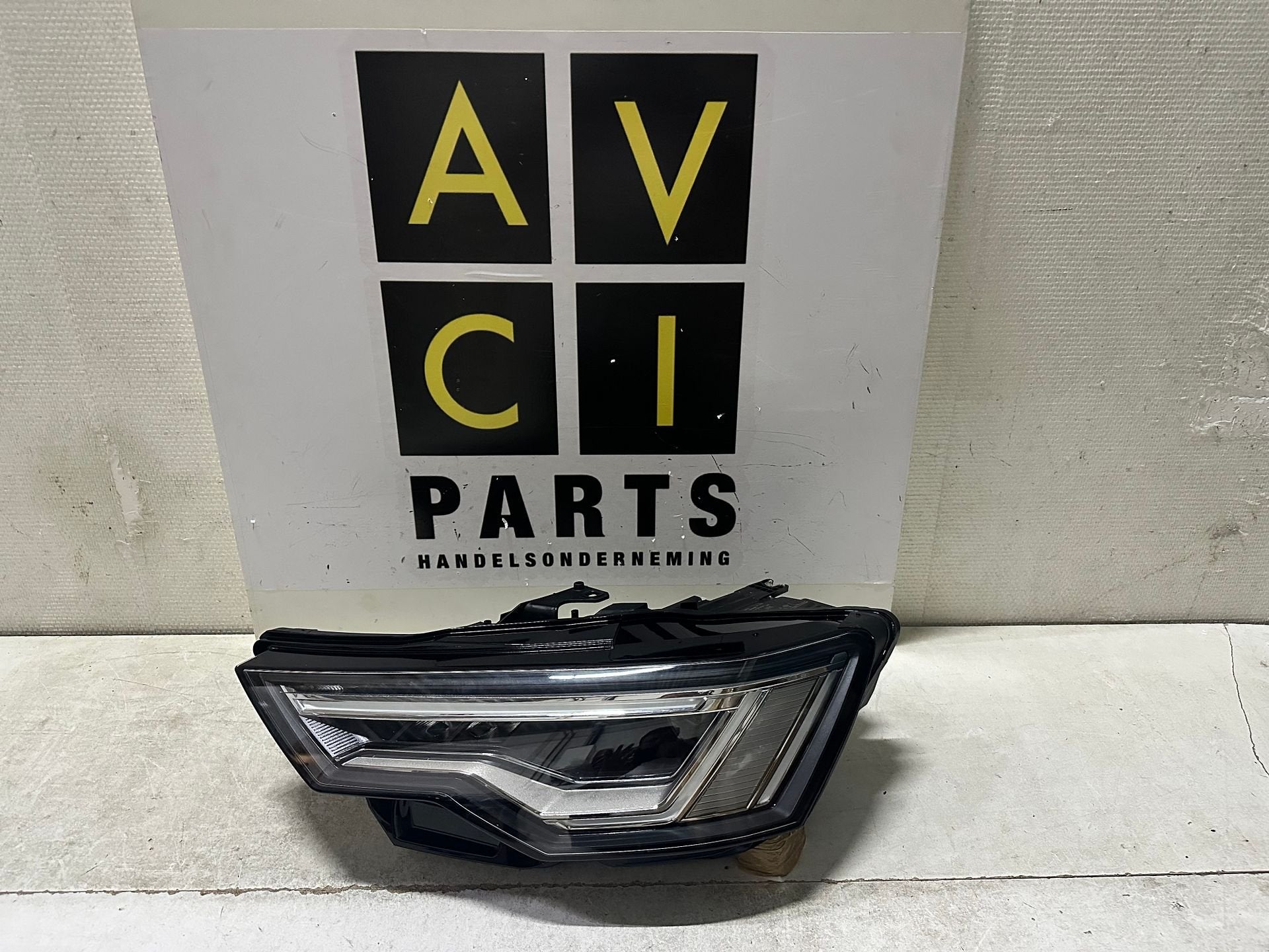 Koplamp Audi A6 Avant C8 Matrix origineel 4K0941039C, -, Audi, Utilisé, -