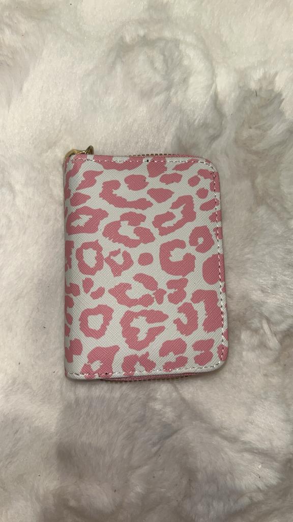 Porte carte leopard rose, Bijoux, Sacs & Beauté, Porte-monnaie & Portefeuilles, Enlèvement ou Envoi, Comme neuf, Rose