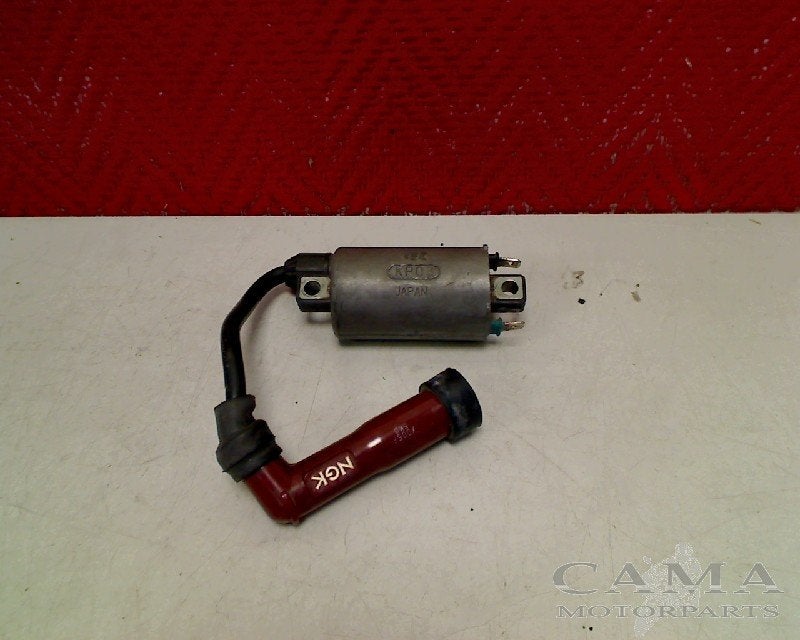 BOBINE D'ALLUMAGE Kawasaki GPZ 500 S (01-1970/-) (KP03), Dhr. S. di Majo, Utilisé, Info@cama-motorparts.nl, P.J. Troelstraweg 8 8
3144 CX  MAASSLUIS, NL