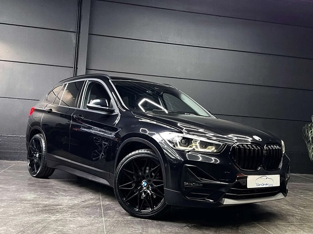 BMW X1 X1 xDrive25e Hybrid / LEDER / Head up / Camera, Gebruikt, 169 kW, Zwart, Bedrijf