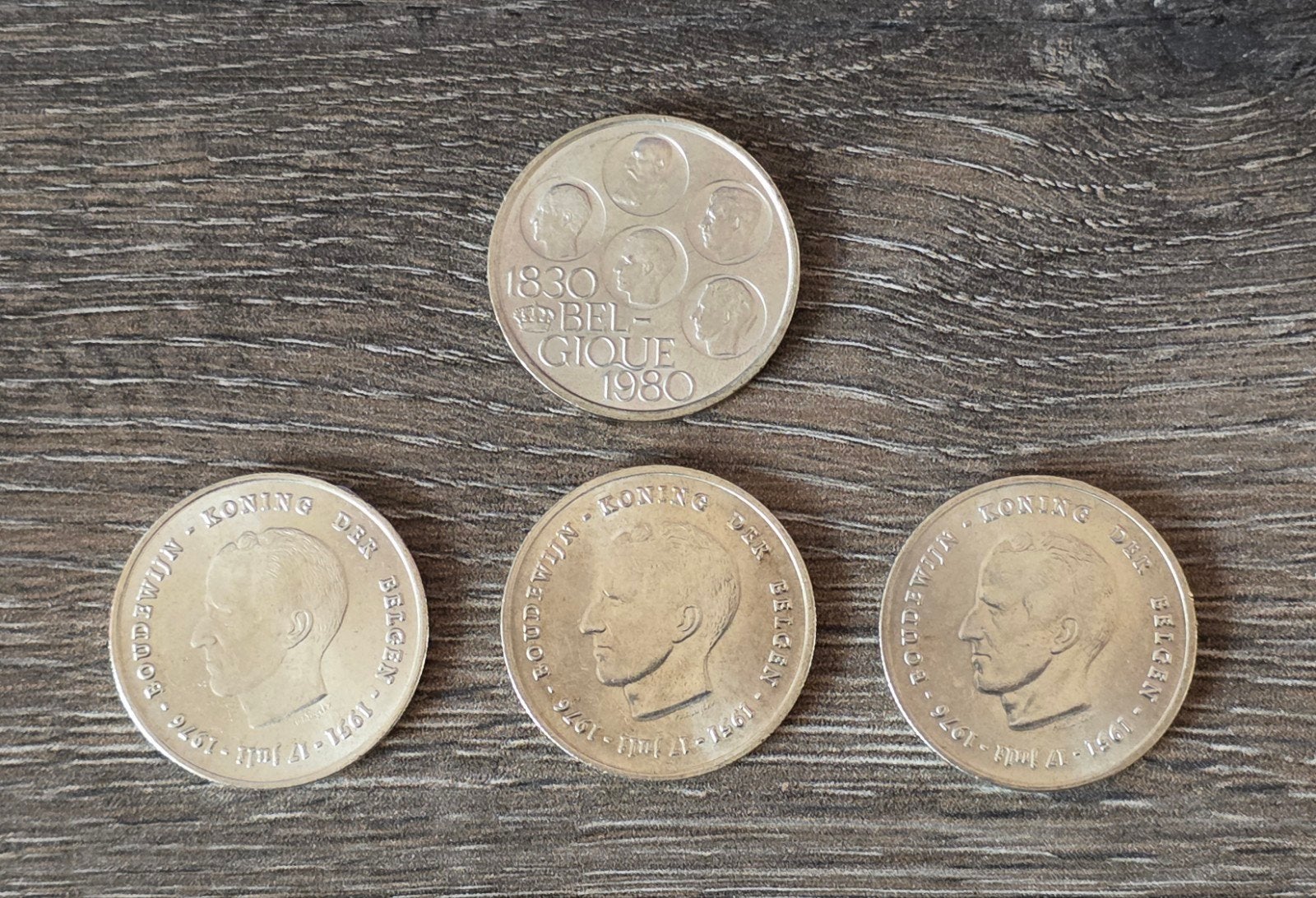 Argent, 3 pièces de 250 francs et 1 pièce de 500 francs, Enlèvement ou Envoi, Belgique, Autres valeurs, Argent