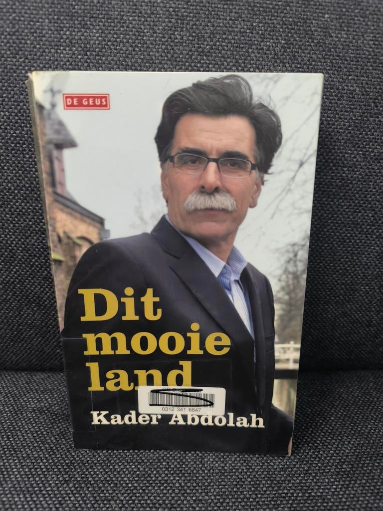 Dit mooie land (Kader Abdolah), Ophalen, Gelezen, Kader Abdolah, Nederland