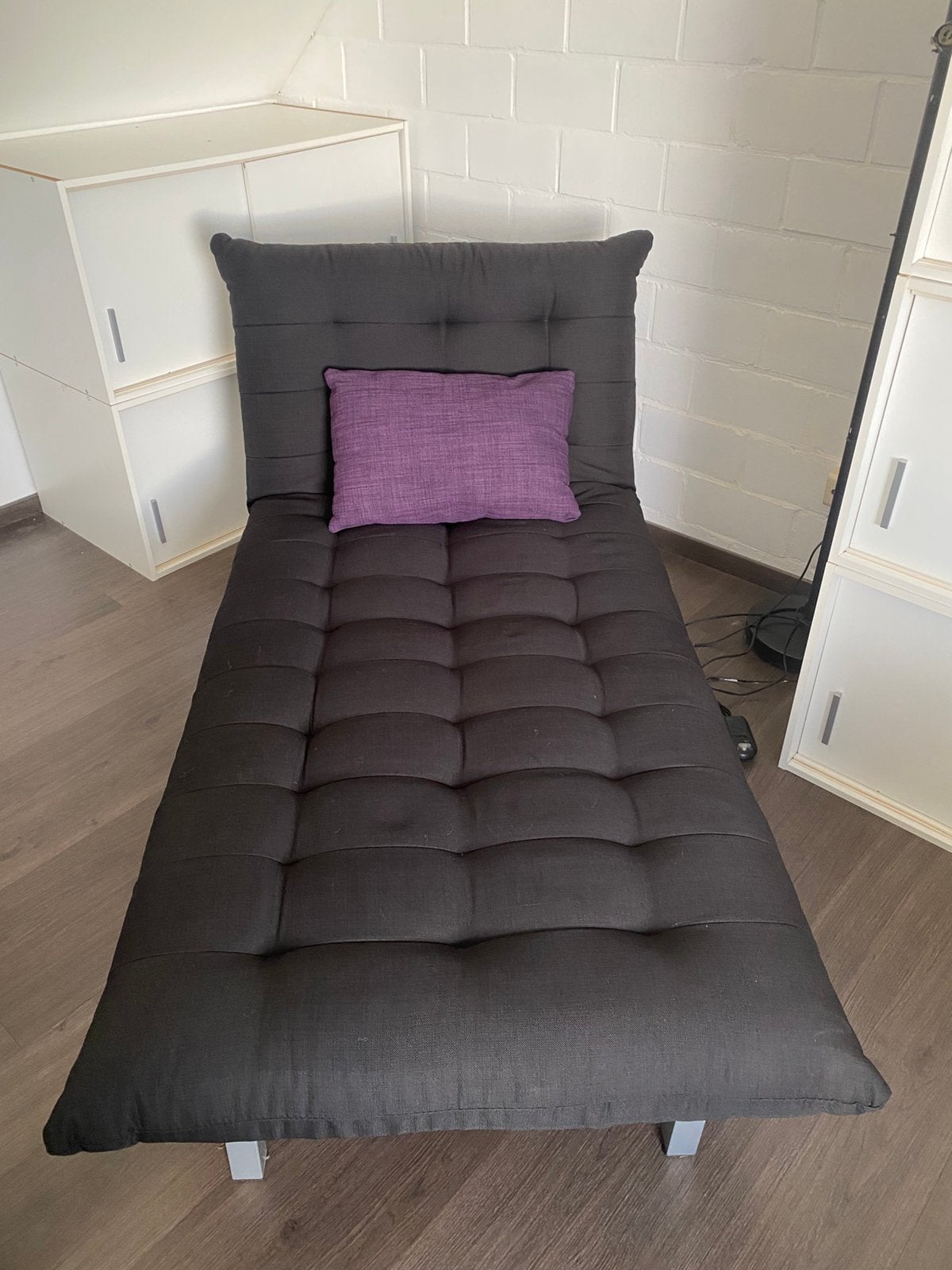 Driezit en longchaire, beiden om te vormen tot bed., Ophalen, Zo goed als nieuw, Zwart