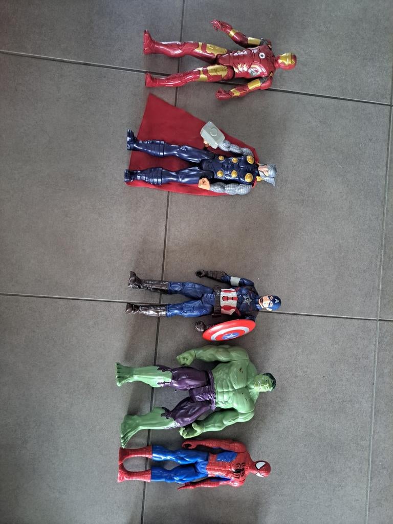 Marvel speelfiguren, captain america en iron man met geluid, Ophalen