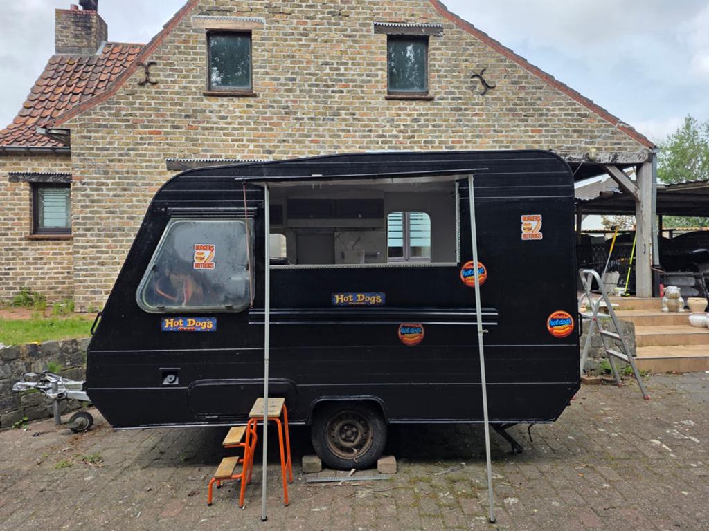 Te koop foodtruck, Ophalen of Verzenden, Zo goed als nieuw