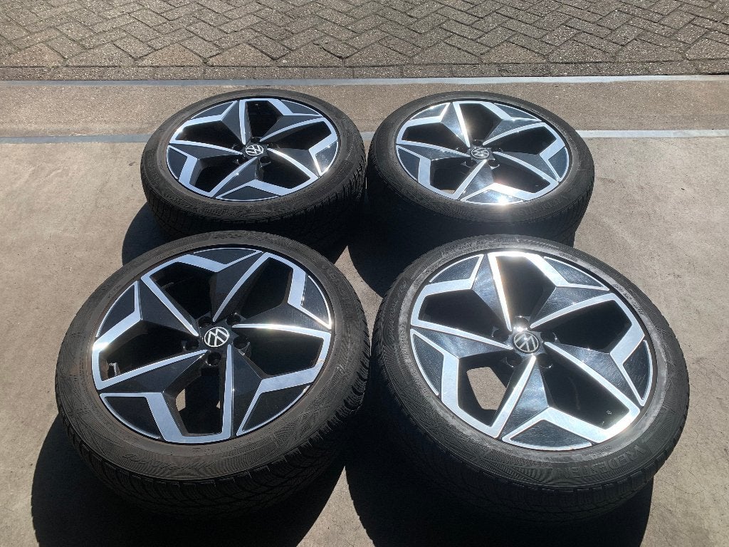 ORIGINELE VW ID.3 ID.4 ANDOYA VELGEN + BANDEN 215 50 R19, Auto-onderdelen, Ophalen of Verzenden, Gebruikt, Audi