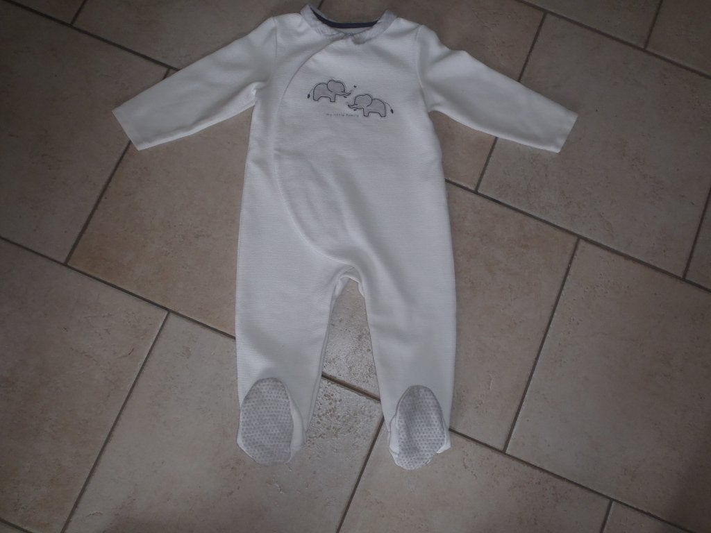 pyjama maat 80, Kinderen en Baby's, Babykleding | Maat 80, Nacht- of Onderkleding, Ophalen of Verzenden, Zo goed als nieuw, Jongetje