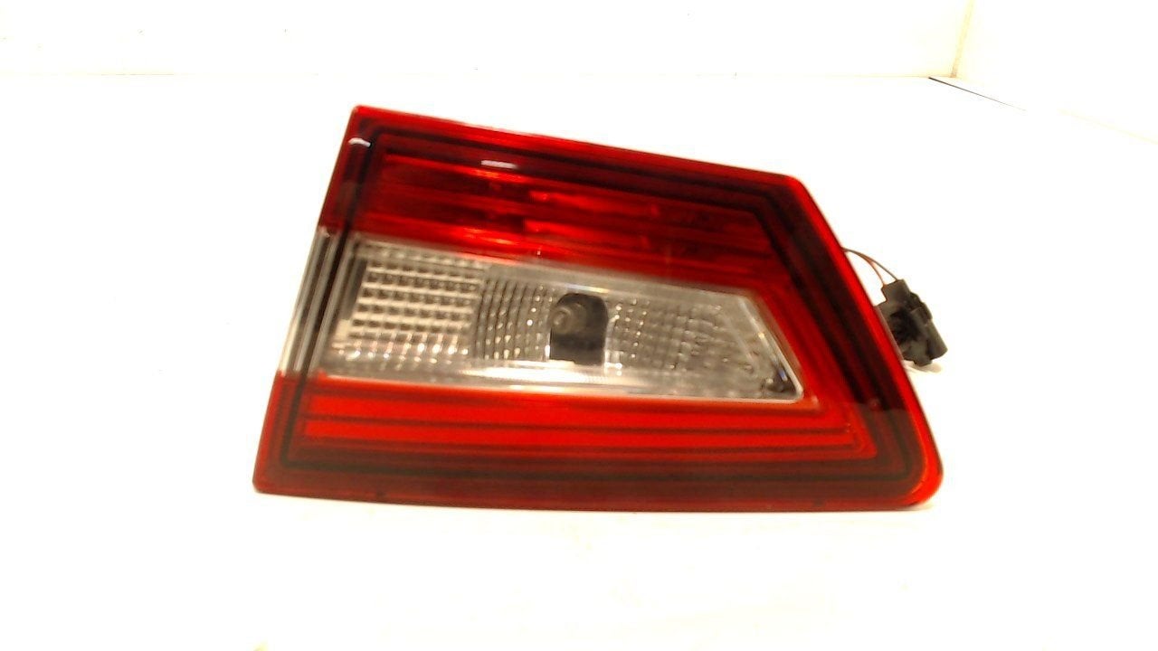 Achterlicht kofferdeksel achterklep rechts Renault Clio, Auto-onderdelen, Onderdelen@venauto.nl, Van der Ven Autorecycling B.V.