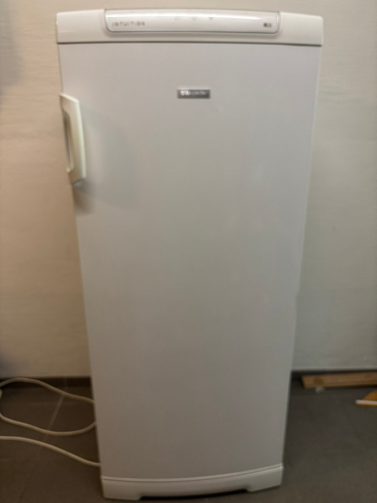 Diepvriezer Electrolux Intuition no frost, Ophalen, Zo goed als nieuw