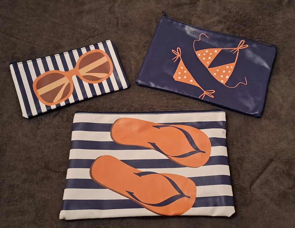 Lot de 3 trousses de toilette (neuves), Bijoux, Sacs & Beauté, Enlèvement ou Envoi, Neuf, Autres couleurs, Homme ou Femme