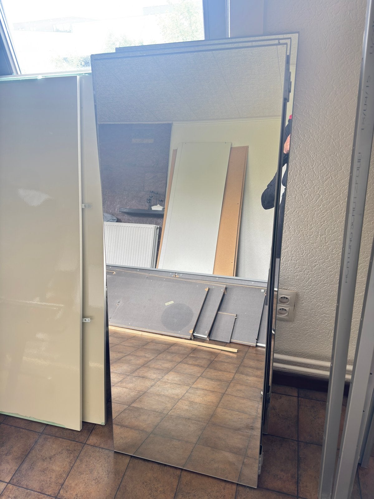 Miroir mesurant entre 1m30 x 1m40 de haut, Enlèvement ou Envoi, Comme neuf