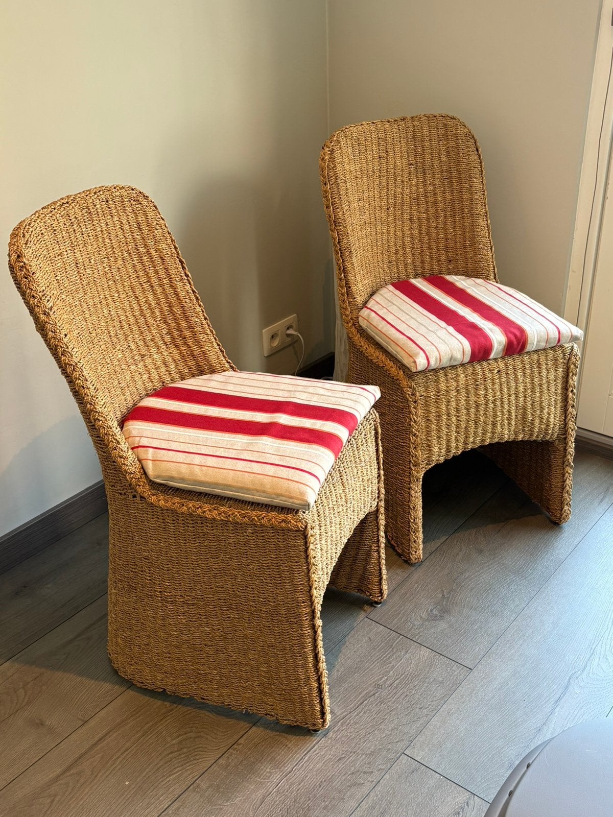 2 chaises confortables en finition corde, Enlèvement, Utilisé, Deux
