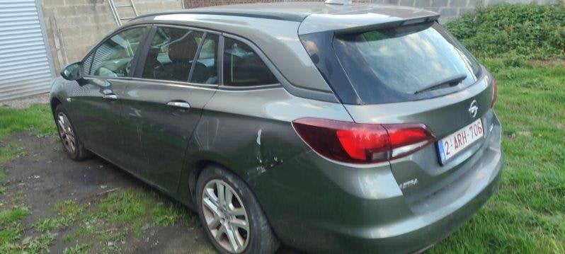 voiture, Autos, Euro 6, Boîte manuelle, Noir, 5 portes