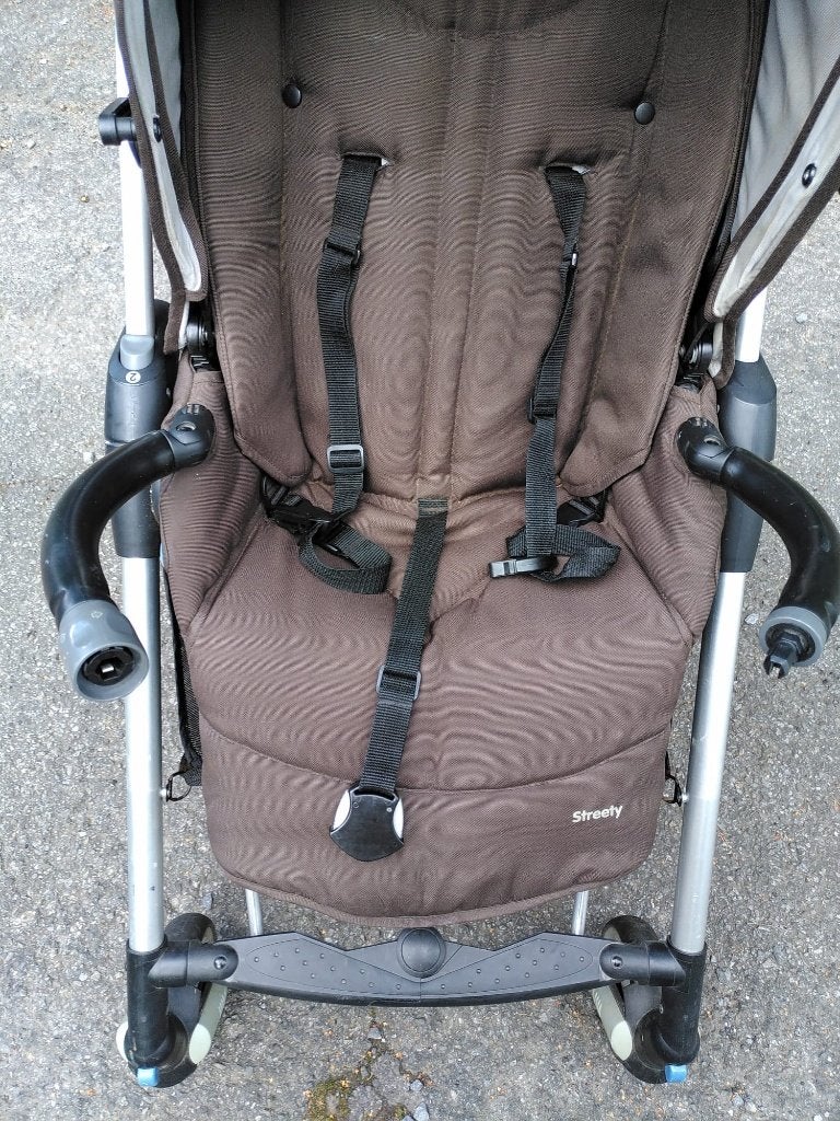 Poussette & Combinaison + Accessoires Maxi-Cosi 3 en 1, Autres marques, Poussette combi, Pneus, Enlèvement