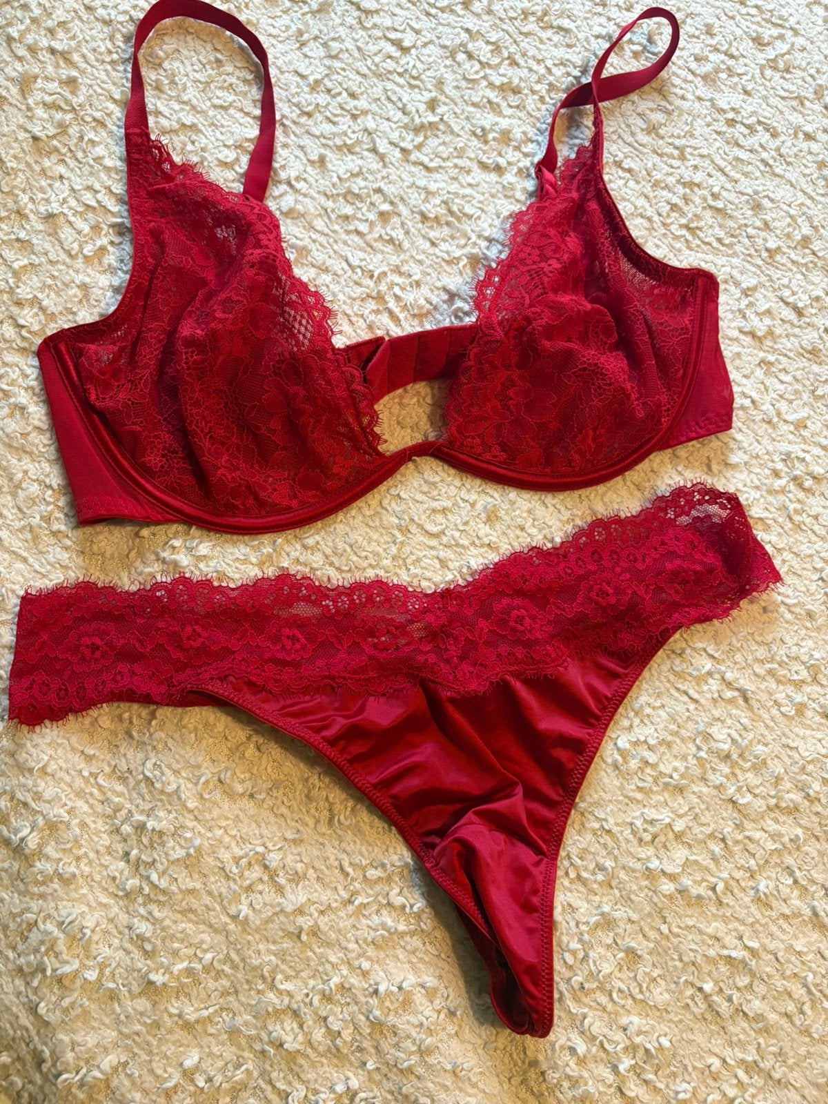 Lingerie setje van kant en zijde - m/80D, Envoi, Ensemble