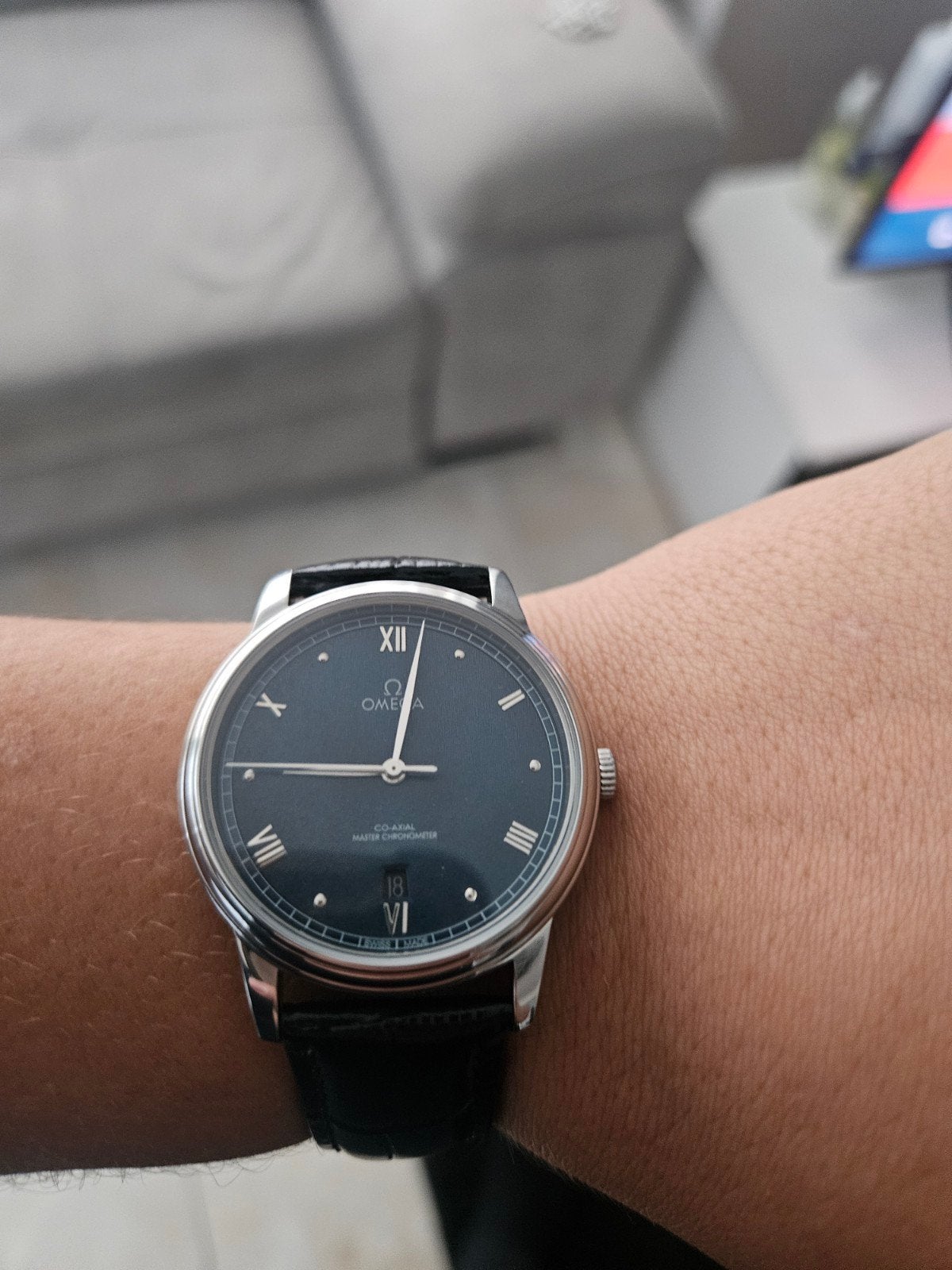 Omega, Bijoux, Sacs & Beauté, Enlèvement, Omega