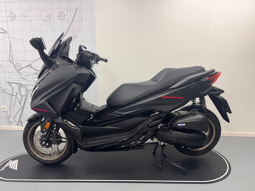 HONDA FORZA NSS125ADSS Spec Edition, HONDA, Scooter, Occasion, HONDA