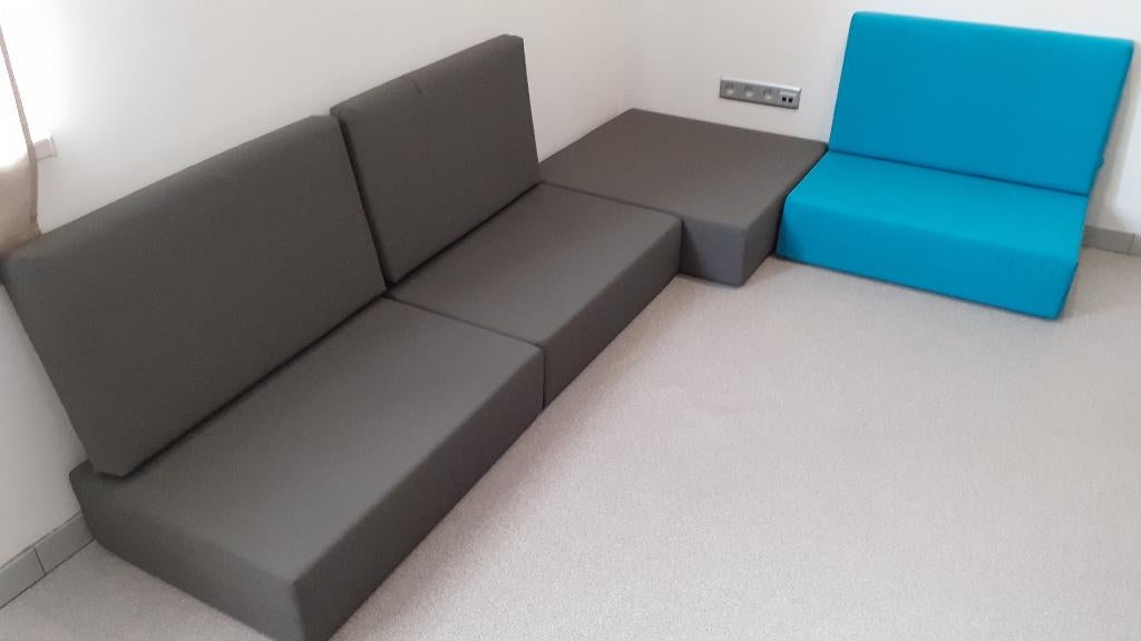 7 kussens Nofruit., Huis en Inrichting, Woonaccessoires | Kussens, Gebruikt, Blauw, Ophalen