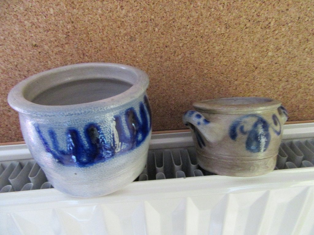 2 pots en grès bleu, Enlèvement
