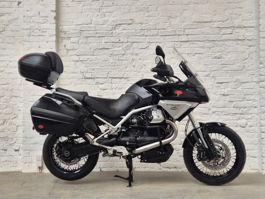 Moto Guzzi Stelvio 1200 2011 3x Koffers ABS  @motomobilia, Motoren, Motoren | Moto Guzzi, 2 cilinders, Occasion, Motorrijbewijs A