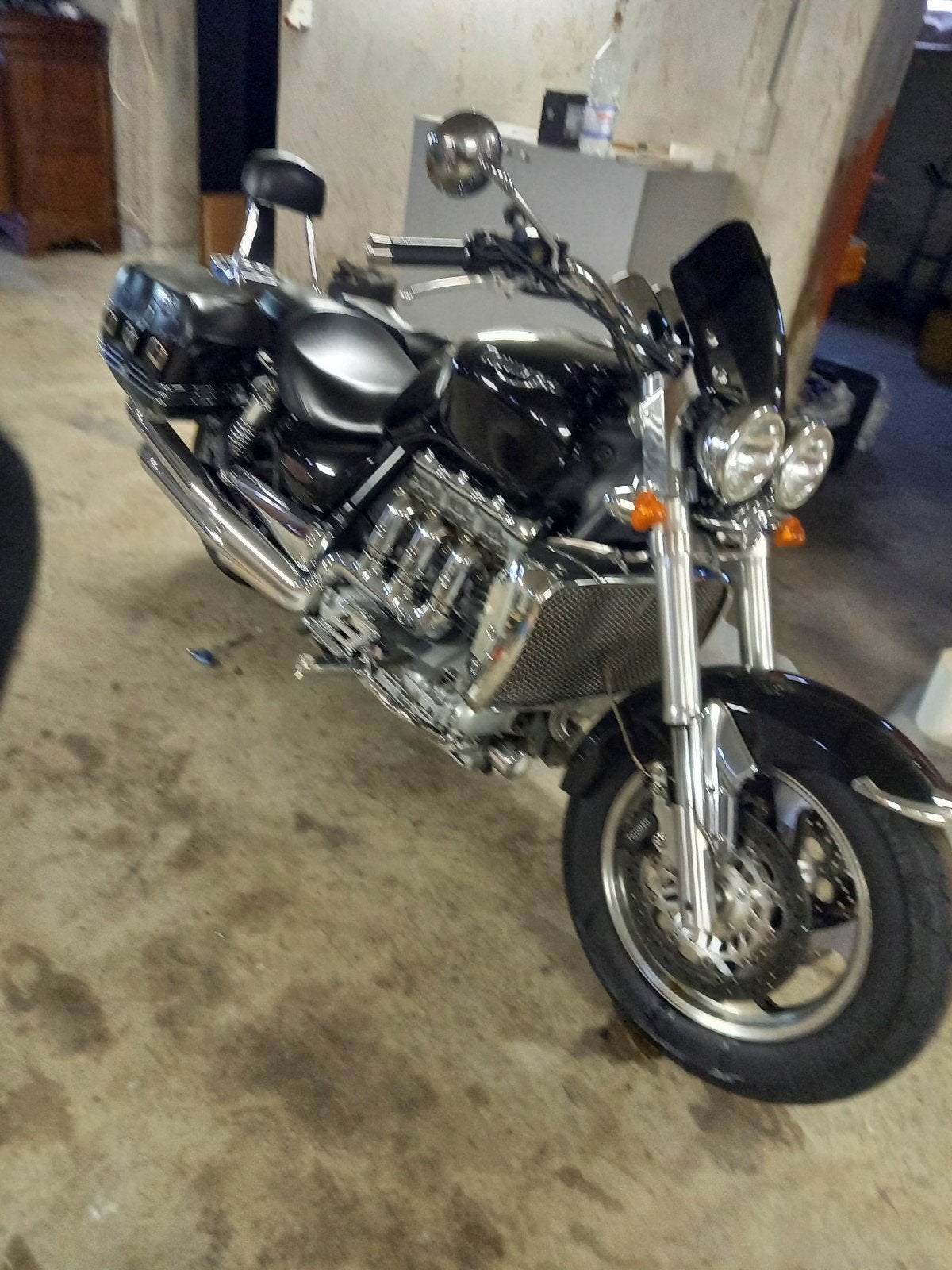 Rocket 3 2004 72500km te koop goede sterk beest..geweldig ko, Motoren, Ophalen