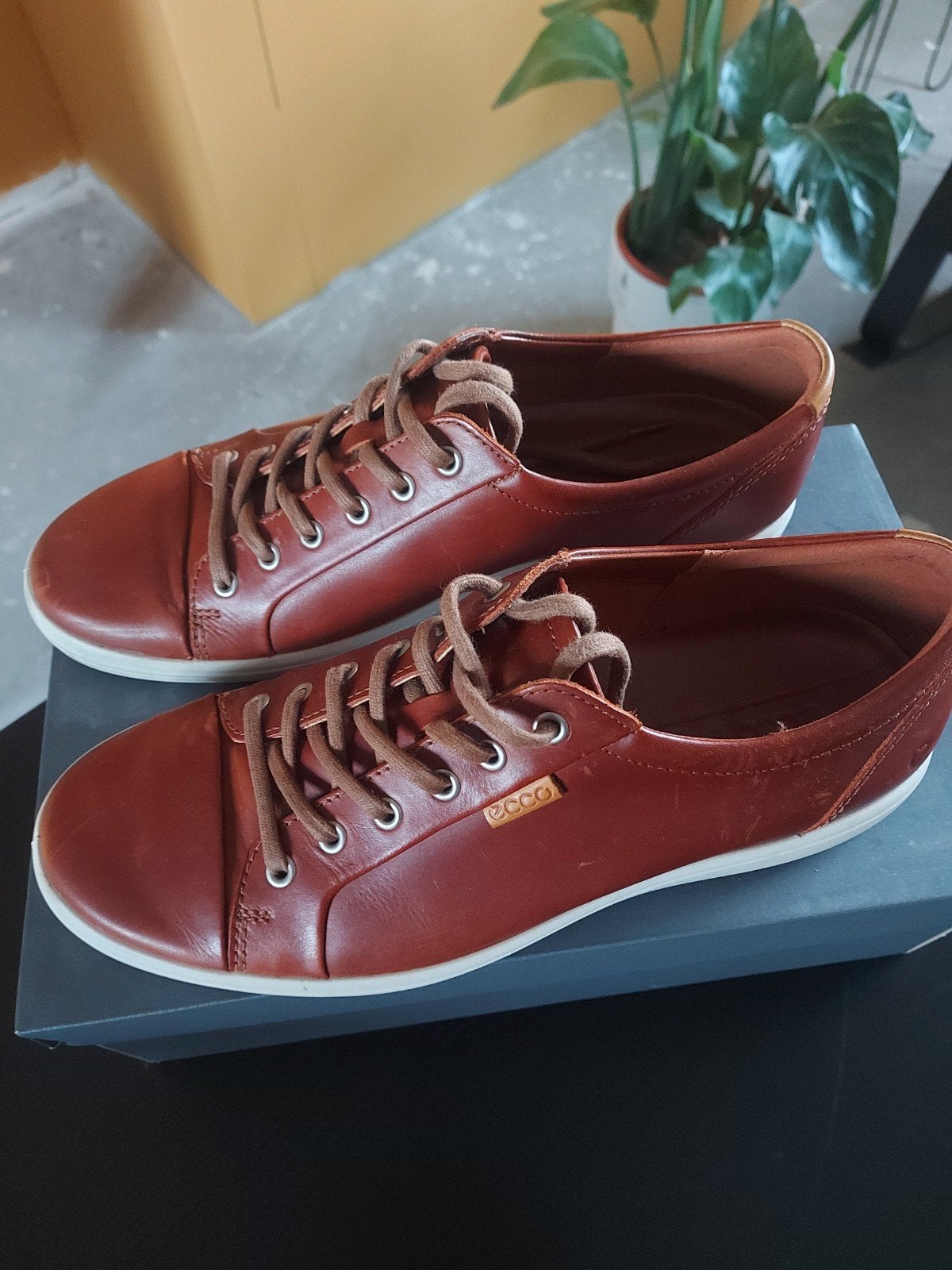 Ecco schoenen maat 44, Ophalen, Ecco, Bruin, Zo goed als nieuw