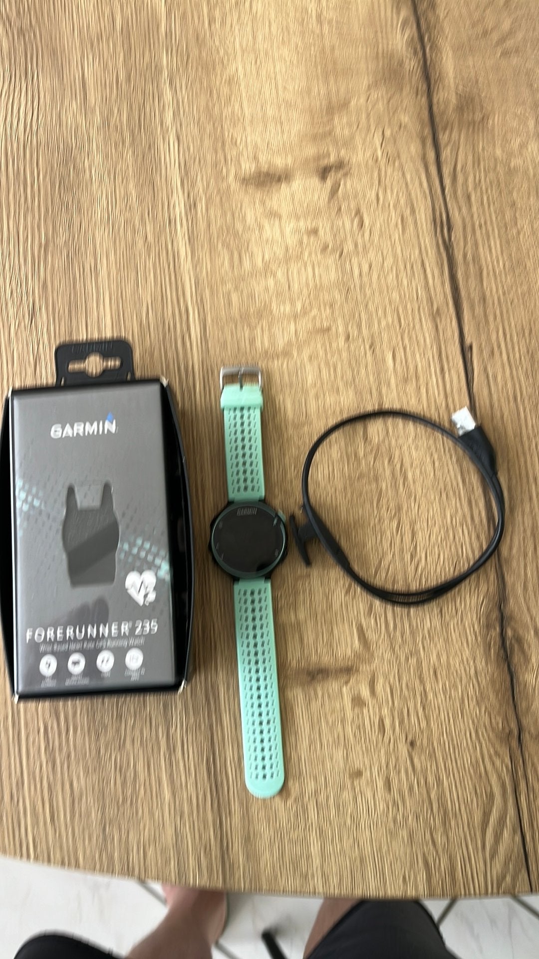Garmin sporthorloge, Handtassen en Accessoires, Sporthorloges, Ophalen, Gebruikt, Zwart, Conditie